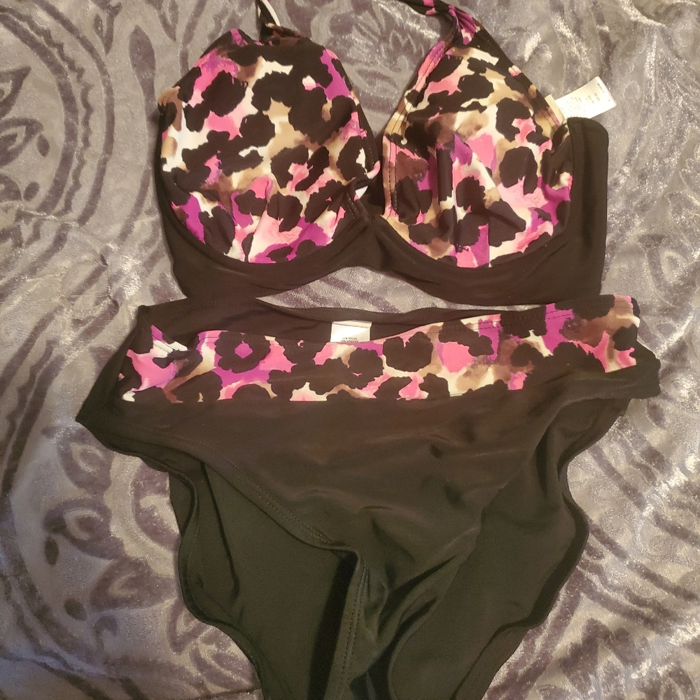 Sweet Escape Bikini Size 10 / 38D